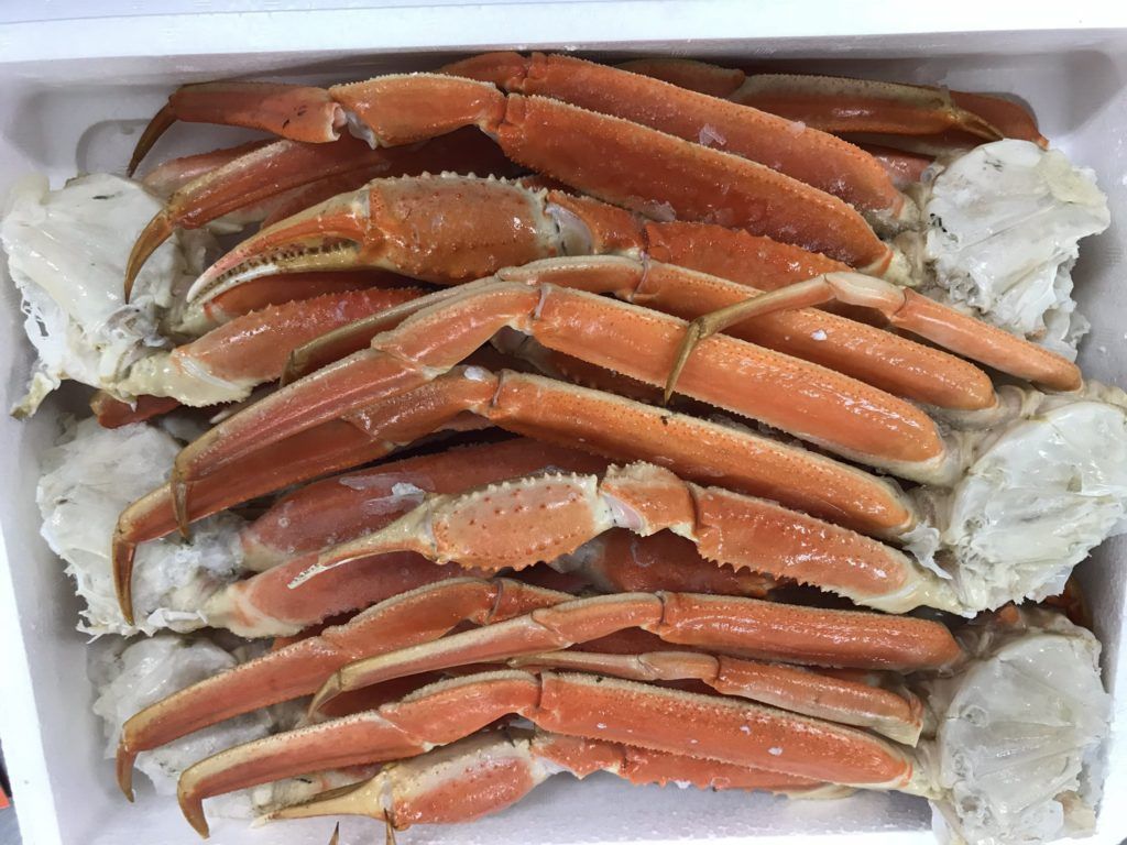 輸入品のズワイガニのオス（写真：筆者提供）