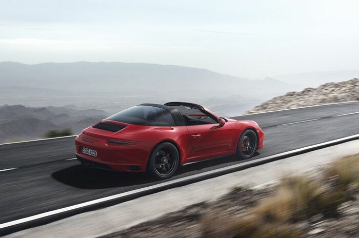 ポルシェ 911 タルガ 4 GTS｜Porsche 911 Targa 4 GTS