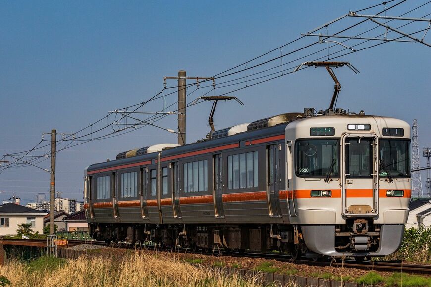 関西本線のJR東海区間は全線で電化されている（撮影：鼠入昌史）