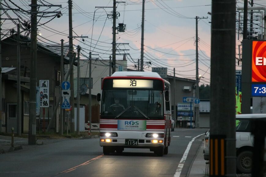 泊行きの下北交通