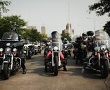 記念パレードに集うハーレーは大型モデルが多かった（写真： Harley-Davidson）