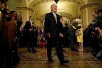 米上院､共和党のオバマケア代替法案を否決