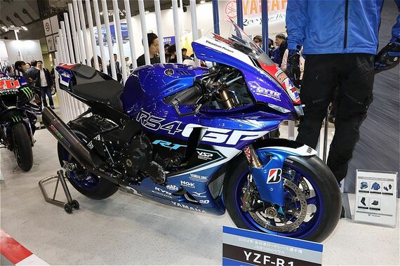 2024年 全日本ロードレース選手権JSB1000クラスチャンピオンマシンのYZF-R1