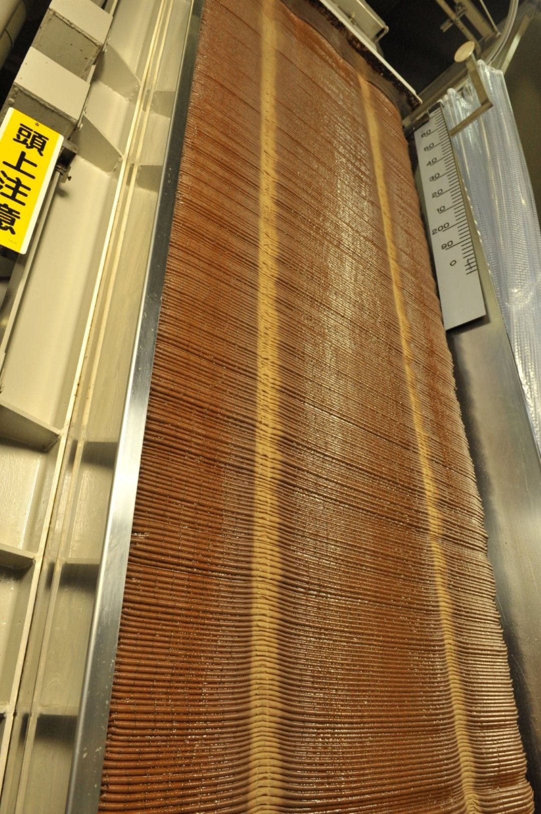 しょうゆの圧搾工程