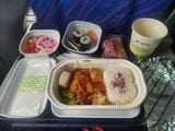 関空→瀋陽で提供された機内食（筆者撮影）