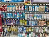 ドラッグストアでは今、各社から多種多様な「日焼け止め」が販売されている（著者撮影）
