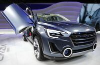 富士重、｢円安｣｢アウトバック｣で増益幅拡大 国内の販売計画は引き下げ