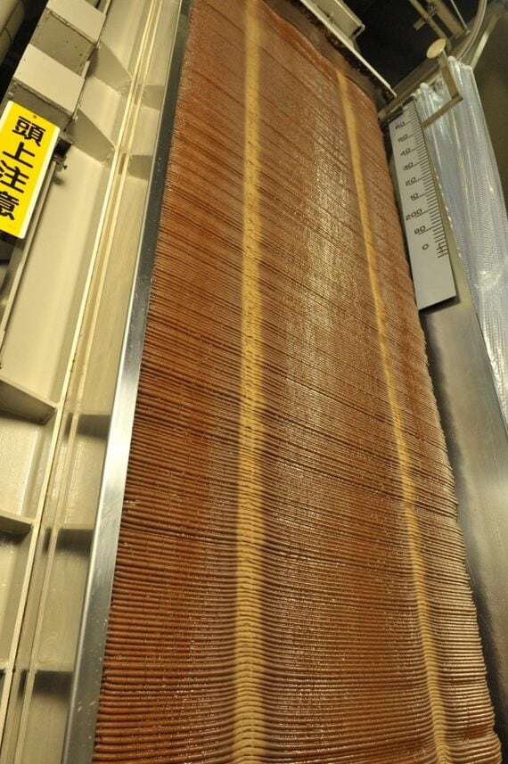 しょうゆの圧搾工程