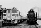 82系特急「まつかぜ」と交換するD51