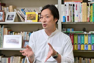 田中まさおさんの裁判は健康被害ではなく、長時間労働自体の違法性を問う重要な法廷闘争だと話す髙橋氏（撮影：風間仁一郎）