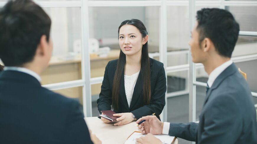 会議や商談で具体的な数字がパッと出る人、出ない人の違いとは（写真：mits／PIXTA）