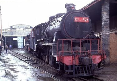 ちび子 鉄道員にオヤジと呼ばれたSL｢キューロク｣の記憶 大正生まれ9600