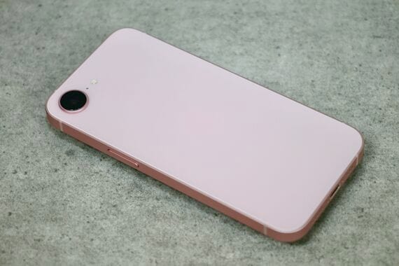 iPhone 17e ソフトピンク
