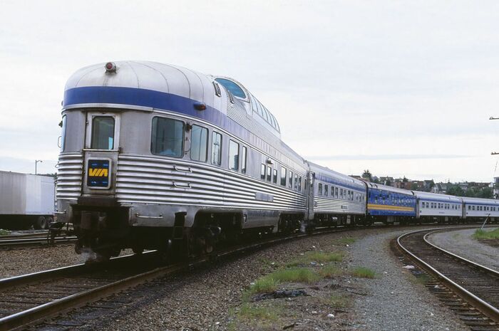 カナダ・VIA鉄道の展望車。1950年代の製造だ