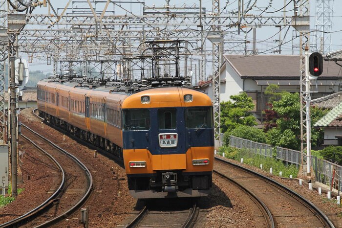 「新スナックカー」12200系