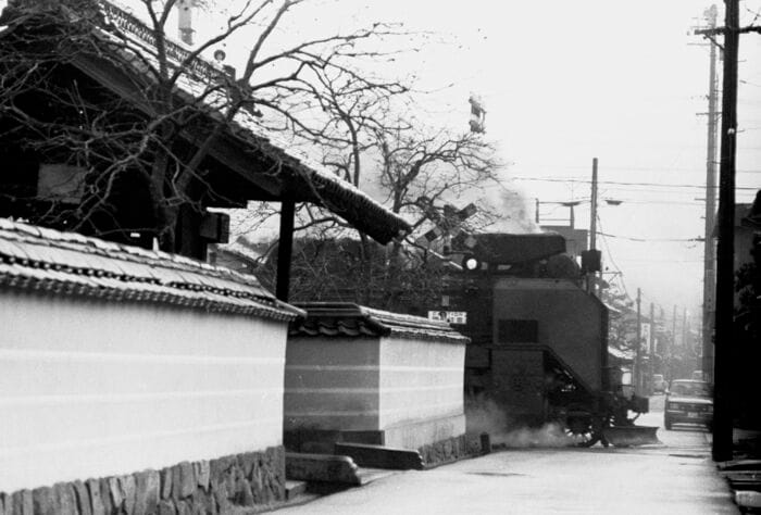 津和野の街並みに顔を出したD51