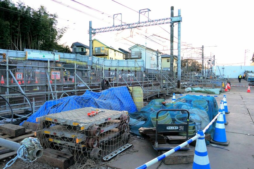 鶴ケ峰駅周辺連続立体交差事業　1工区