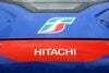 前面に入る「HITACHI」のロゴ