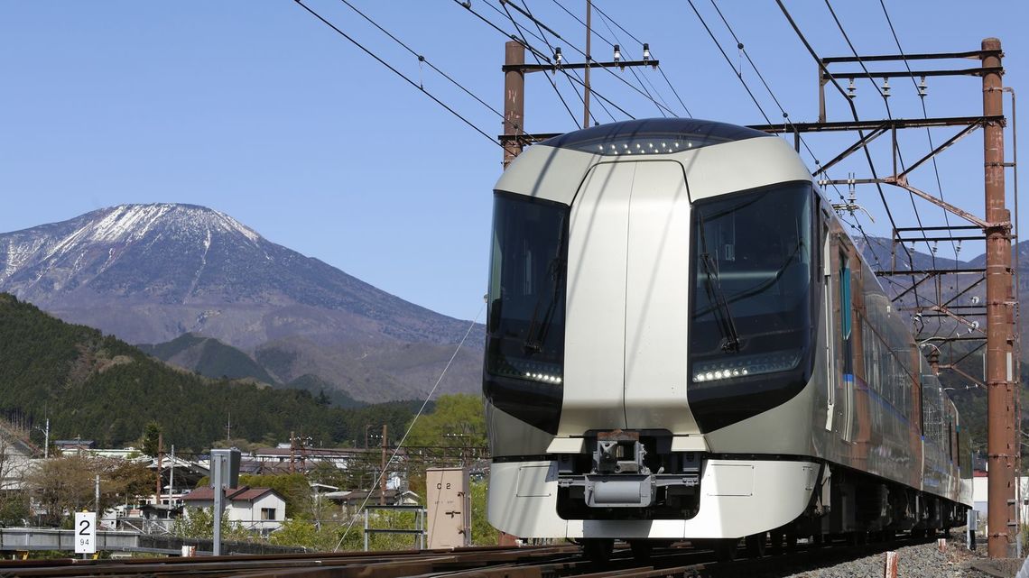 日光 鬼怒川から会津へ 東武特急 の進化 特急 観光列車 東洋経済オンライン 社会をよくする経済ニュース