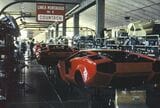 70年に「クンタッチ」が生産されていたころはほとんど手作くり的な製造だった（写真：Automobili Lamborghini）