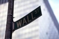 米国「市場原理主義」の真実、ルールと規律の放棄で格差と危機が大増幅