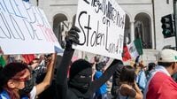 ロス抗議デモ｢国外退去｣に怯える在米日本人の今