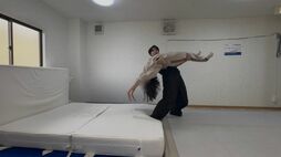 ｢50分体験だけでバク転成功できる？｣30歳運動不足ライターが"バク転パーソナル教室"に飛び込んだ末路と得たもの