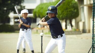 子どもの野球離れの要因｢用具が高い｣は本当？ サッカーやミニバス