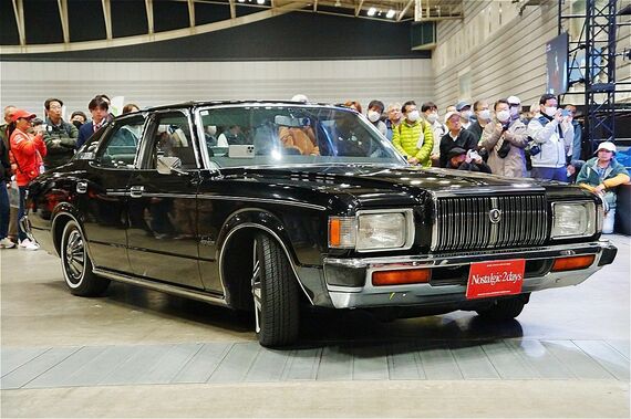 “やまだ”さんの愛車、トヨタの4代目クラウンにあたる「1978年式トヨタ クラウン4ドアピラードハードトップ2000スーパーサルーンエクストラ」