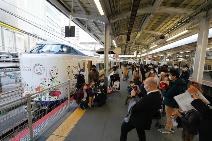 天王寺駅では1番ホームに到着。回送時間までゆとりを