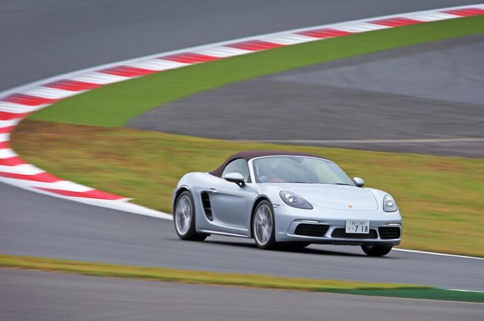ポルシェ 718 ボクスター｜Porsche 718 Boxster