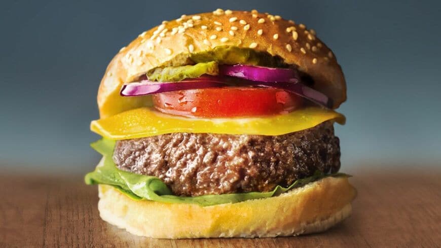 アメリカでは、コロナ禍でベジタリアンやビーガンが増えたそうです（写真：MosaMeat）。