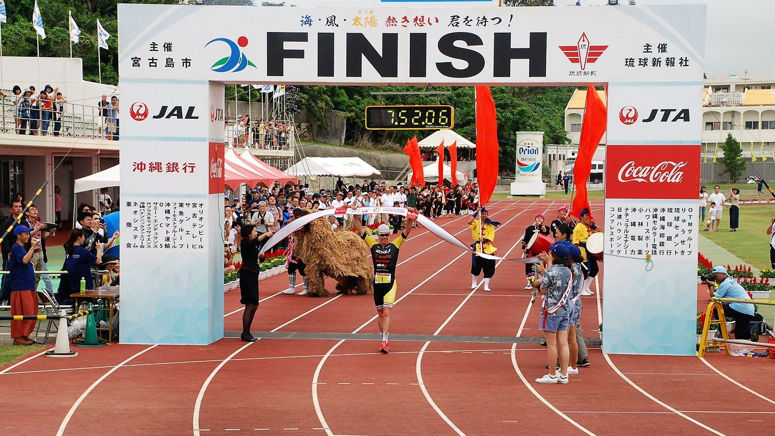 宮古島トライアスロン 知られざる経済効果 国内経済 東洋経済オンライン 社会をよくする経済ニュース