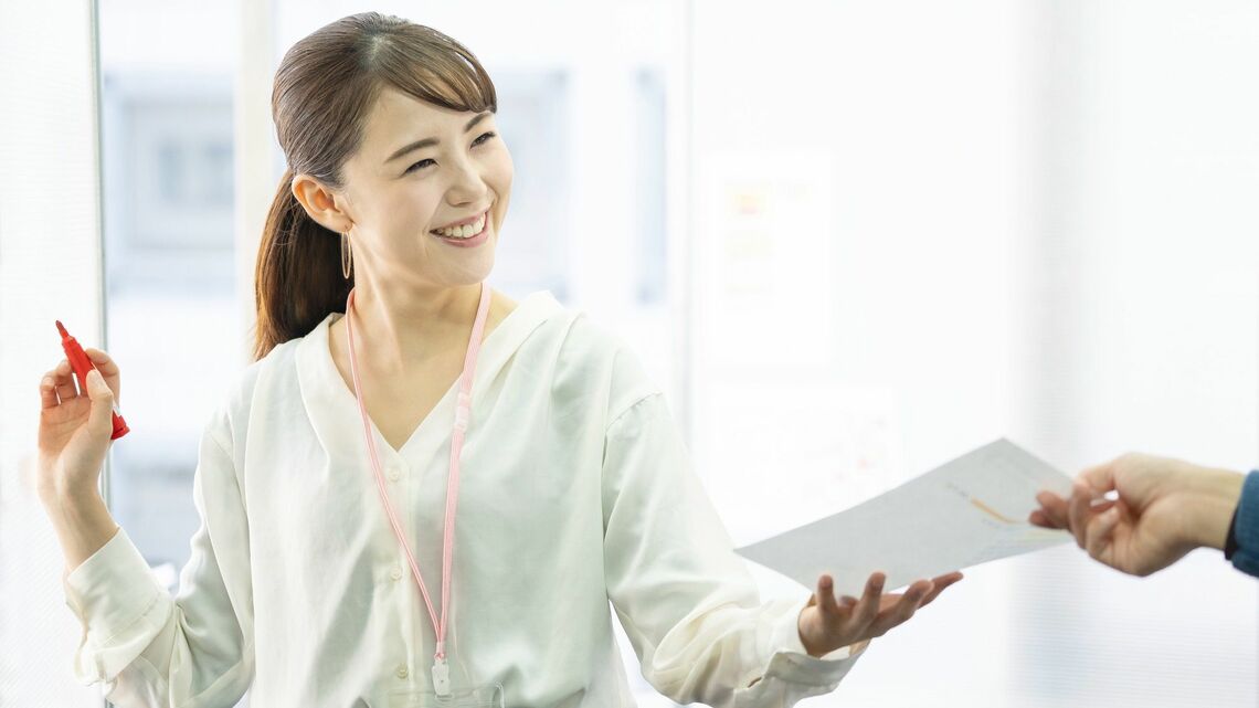 限られた時間の中で、たくさんのタスクを片付けるためには、1つひとつの仕事を「短くやる」ことが重要なポイント(写真:8x10/PIXTA)