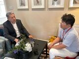 ドイツからグッドウッドに駆けつけた中嶋副社長。イベントがキャンセルとなったことで急きょ、単独インタビューとあいなった（筆者撮影）