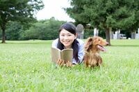 最新！ビジネス･経済書｢売れ筋｣ランキング トップに急浮上したのは｢稼ぐ言葉の法則｣