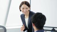 褒められたとき｢いえいえ私なんか｣はNG！好感度が上がる3つの返し方とは？