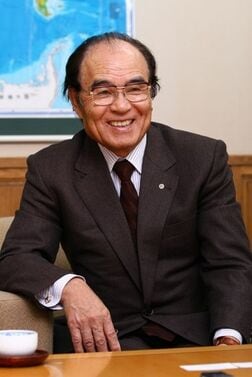 カネは回してこそ社会のため 伊那食品工業会長・塚越寛氏② | ライフ