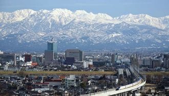 Japan's Top 10 Trains to Enjoy Views of Mountains 