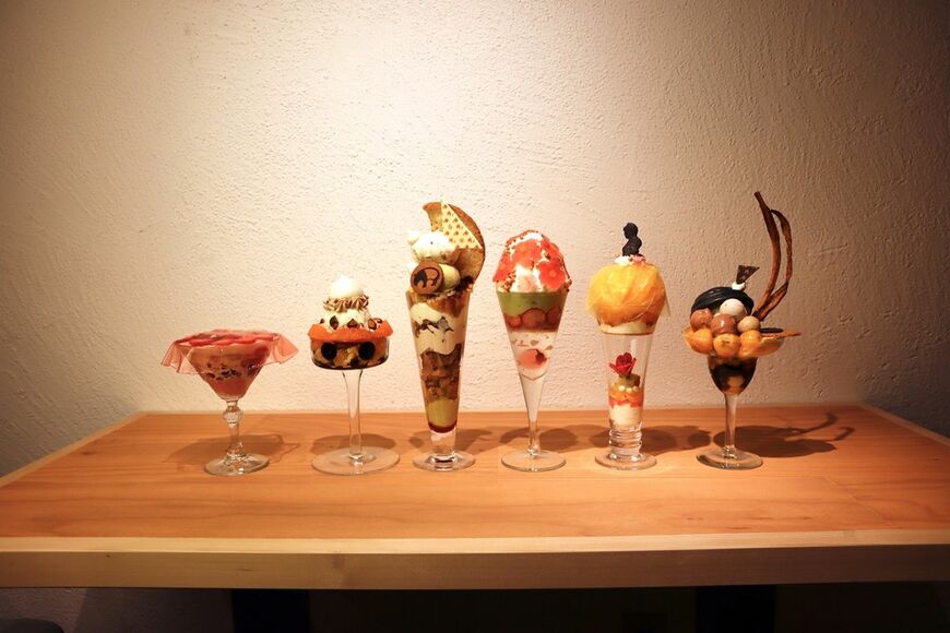 今も根強い人気を誇る夜パフェ専門店「Parfaiteria beL」の商品たち（写真：GAKU提供）