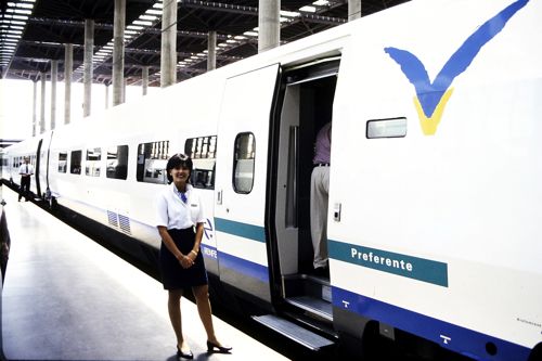 スペインの高速列車AVE（1996年 筆者撮影）