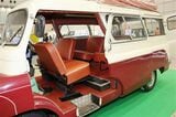 1961年式のキャンピングカー「ベッドフォード・CA ドーモビル」（筆者撮影）