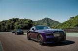 ロールス・ロイス「ブラック・バッジ・スペクター」（写真：ロールス・ロイス・モーター・カーズ）