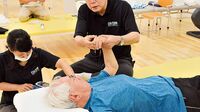 脳卒中後､早期の治療が重要なリハビリ最前線 たとえ100歳でも体の機能はよみがえる