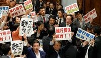 安保法案､｢与党分裂参院｣で波乱は起こるか ｢強行採決｣の代償は小さくない