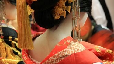遊女を紹介「吉原の情報誌」巡る江戸の版元の変化 蔦屋重三郎も 遊女を紹介「吉原の情報誌」巡る江戸の版元の変化 蔦屋重三郎も