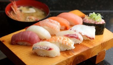 The Mystery of Sushi - Part 1:Tsukiji 