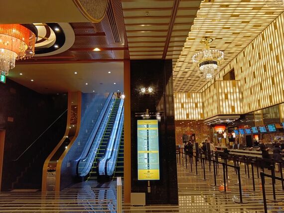 アパホテル＆リゾート＜横浜ベイタワー＞