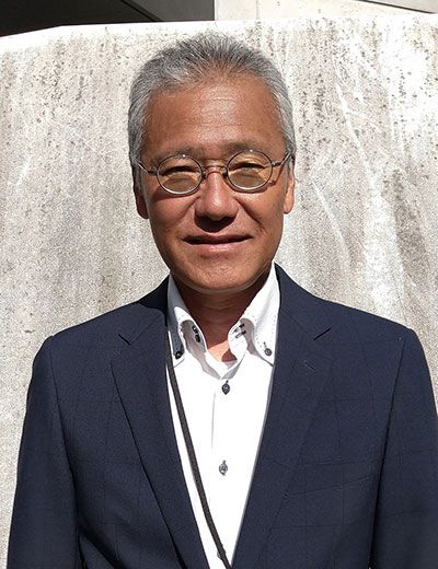 浅田 充彦（あさだ・みつひこ）1961年生まれ。大阪市立大学（現大阪公立大学）文学部卒業。大阪府立玉川高校などで国語教諭として勤務。大阪府教育センター、大阪府教育委員会高等学校課を経て、泉陽高、摂津高、生野高で校長を歴任。2024年より現職（写真：本人提供）