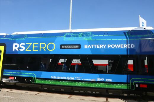 高速列車や水素車両｢国際鉄道見本市｣の最前線 ｢イノトランス2024｣注目